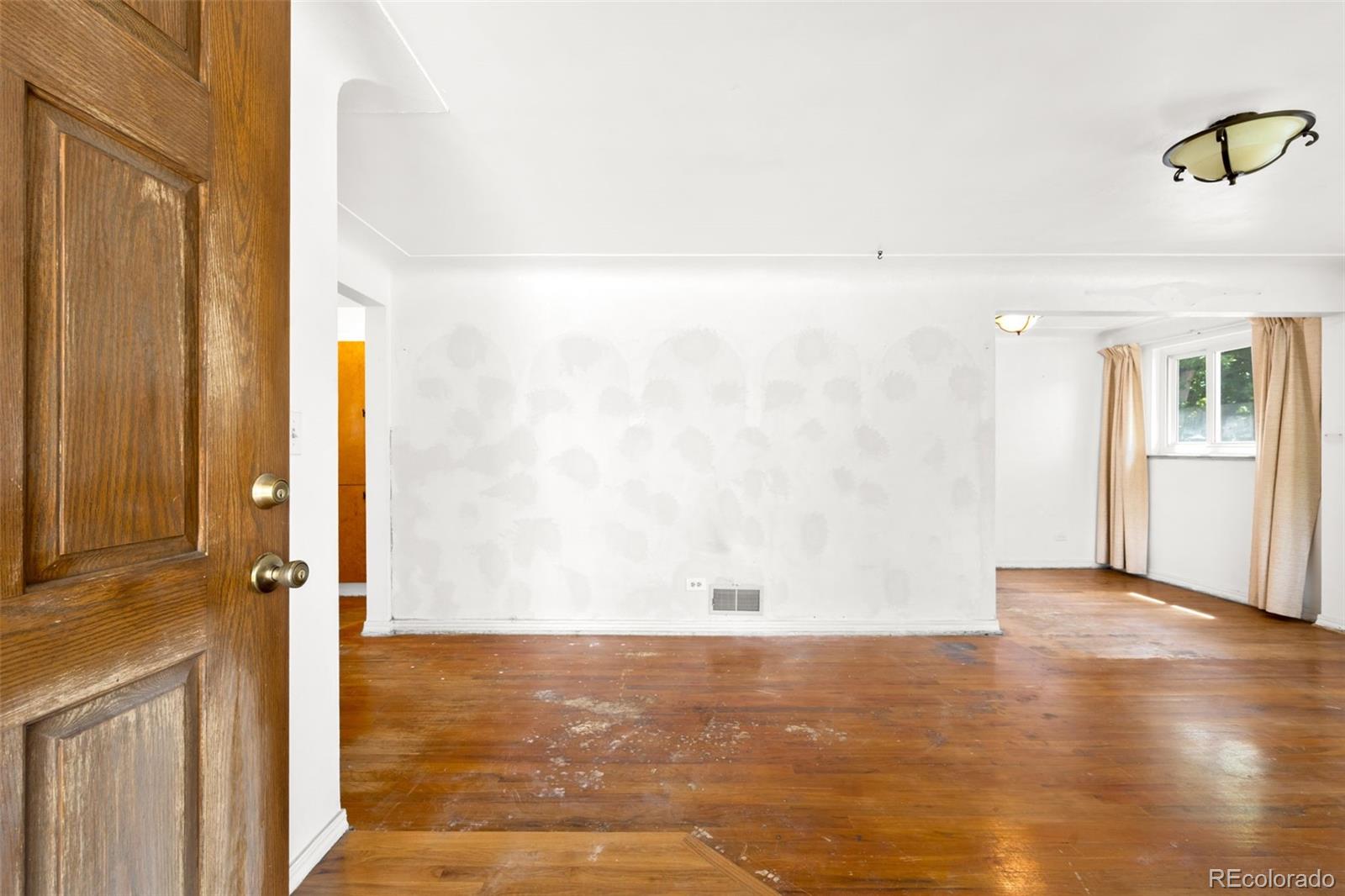 MLS Image #3 for 4628  wyandot street,denver, Colorado