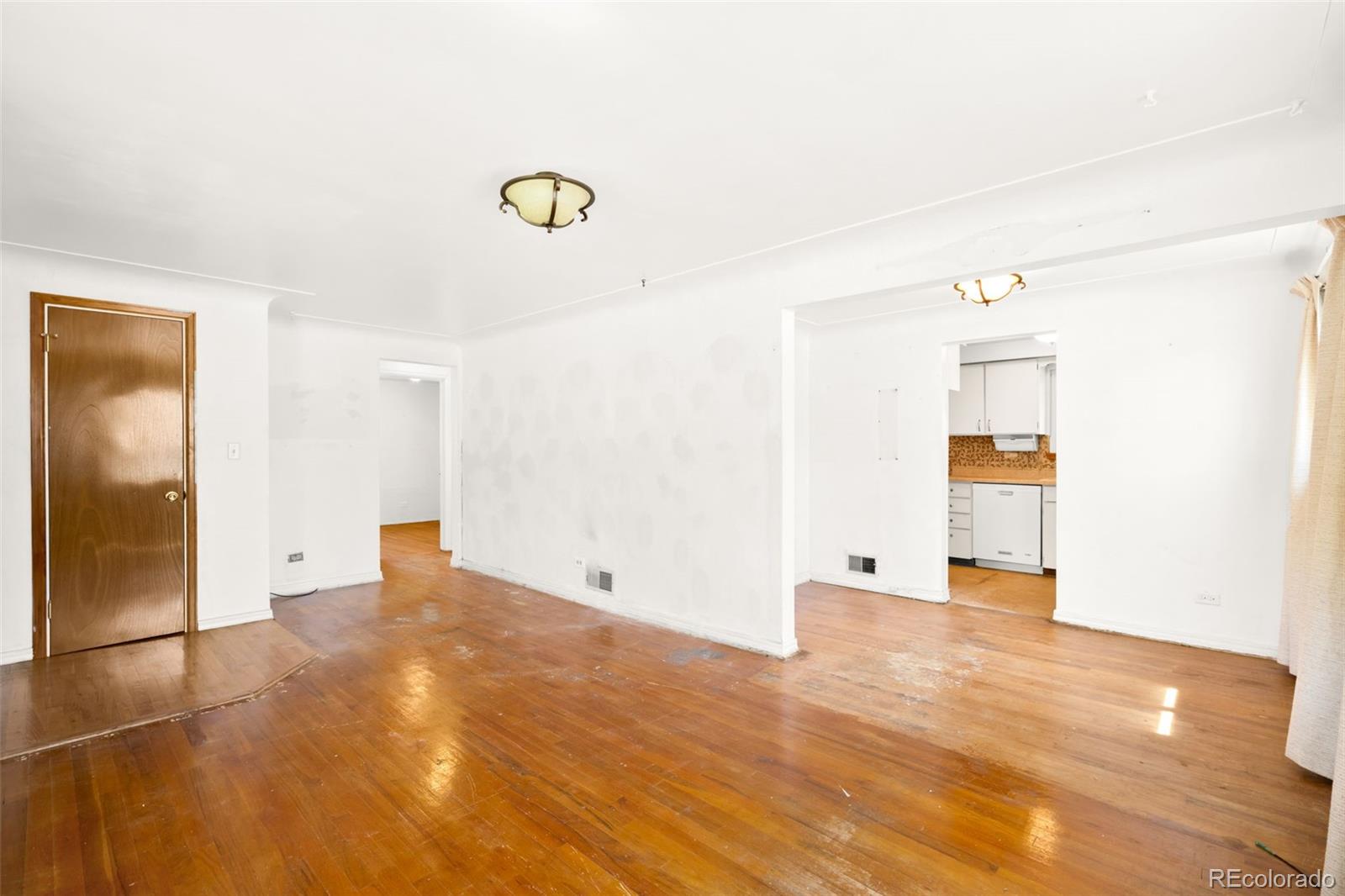 MLS Image #6 for 4628  wyandot street,denver, Colorado