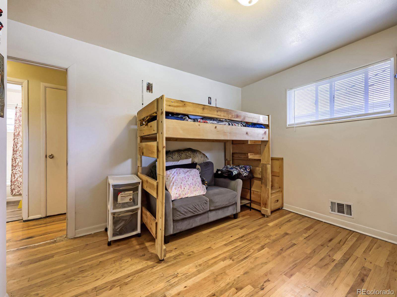 MLS Image #12 for 7161  zuni street,denver, Colorado