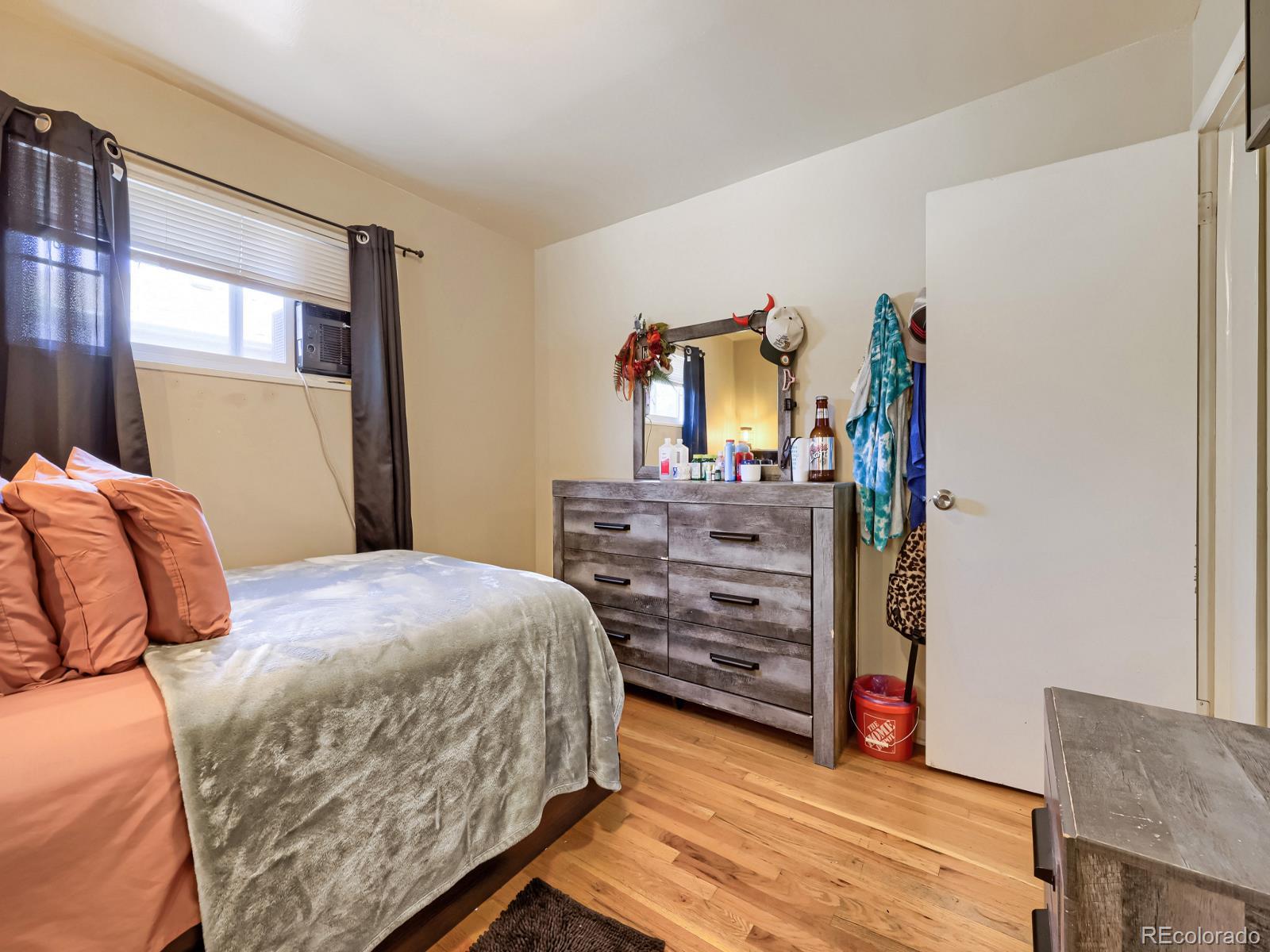 MLS Image #14 for 7161  zuni street,denver, Colorado