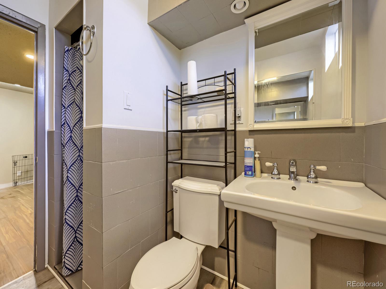 MLS Image #17 for 7161  zuni street,denver, Colorado