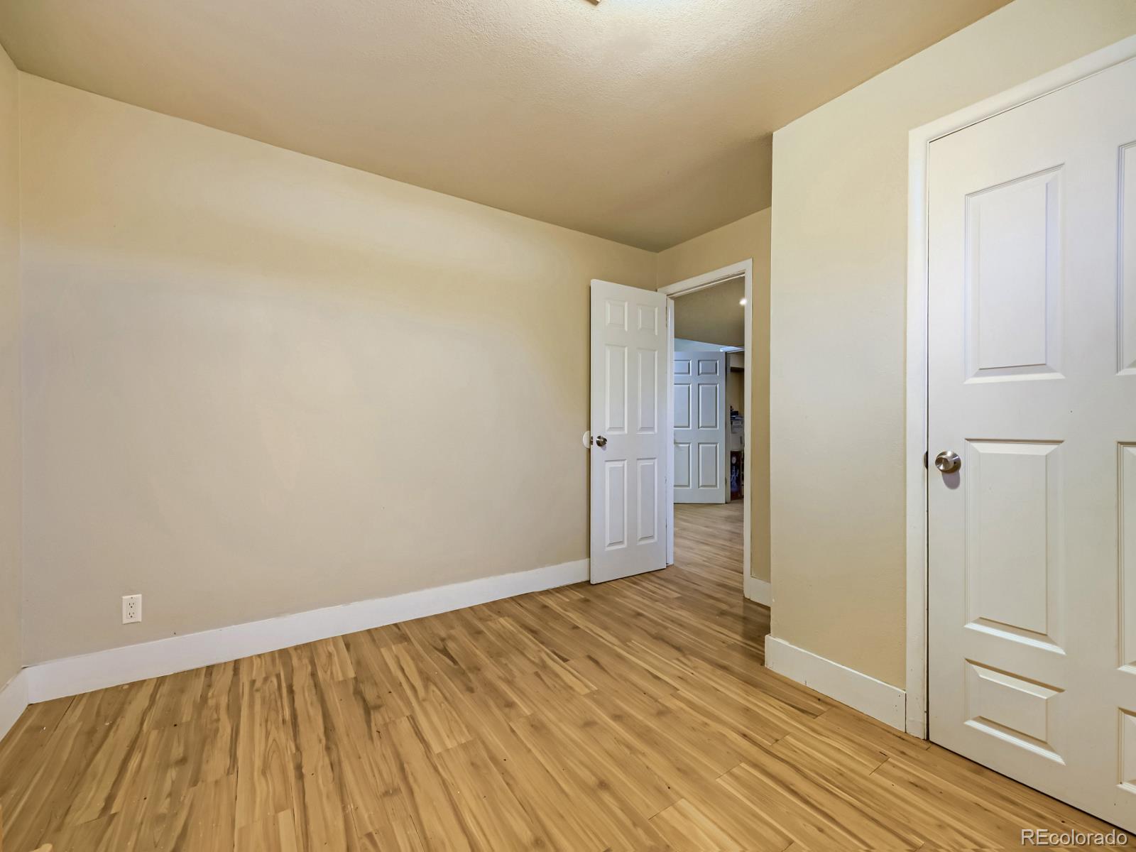 MLS Image #21 for 7161  zuni street,denver, Colorado