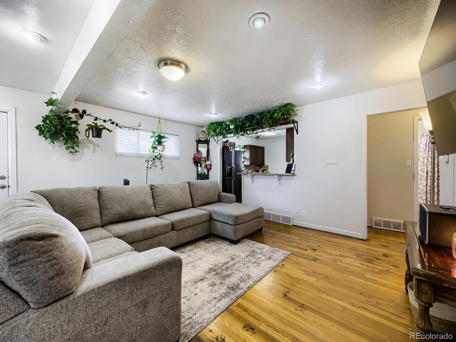 MLS Image #5 for 7161  zuni street,denver, Colorado