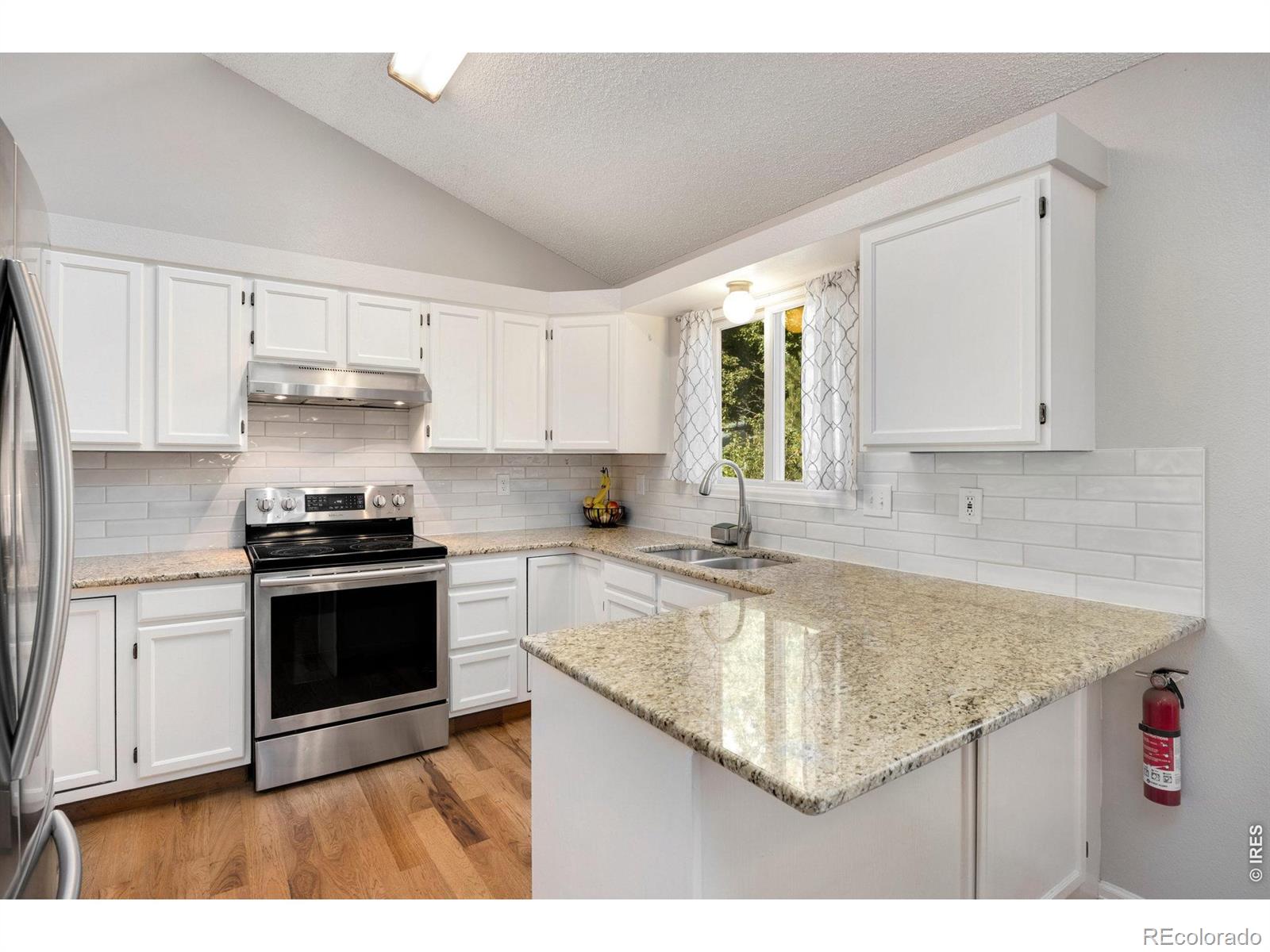 MLS Image #9 for 4224  table mountain place,fort collins, Colorado