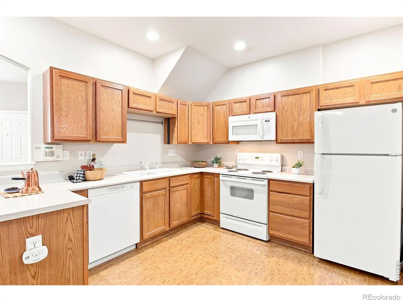MLS Image #13 for 6455  chardonnay street,evans, Colorado