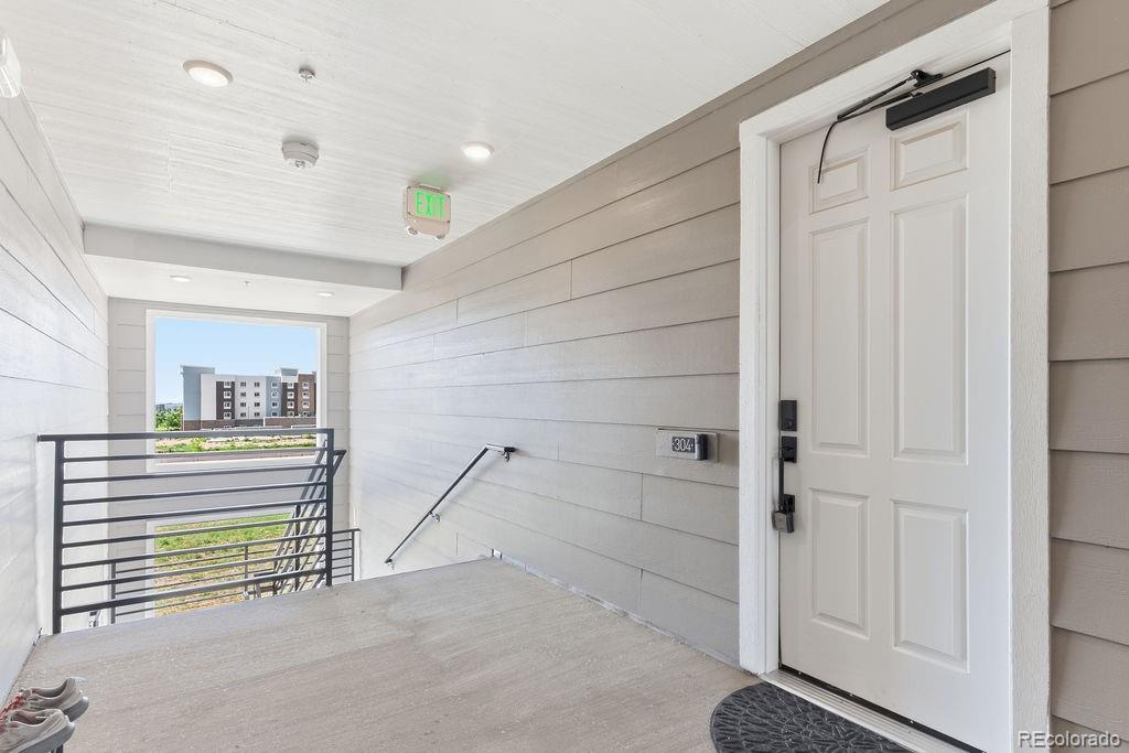 MLS Image #29 for 6153 n ceylon street,denver, Colorado