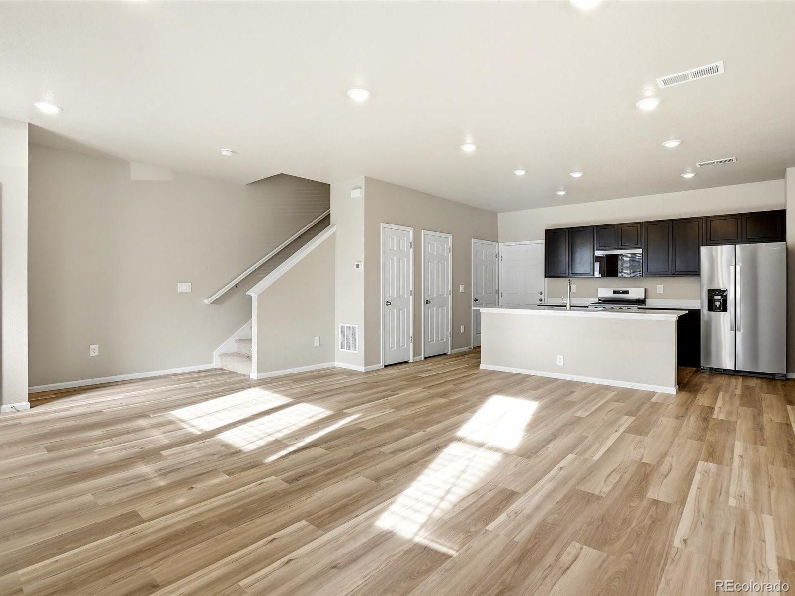 MLS Image #3 for 1596  riverplace drive,windsor, Colorado