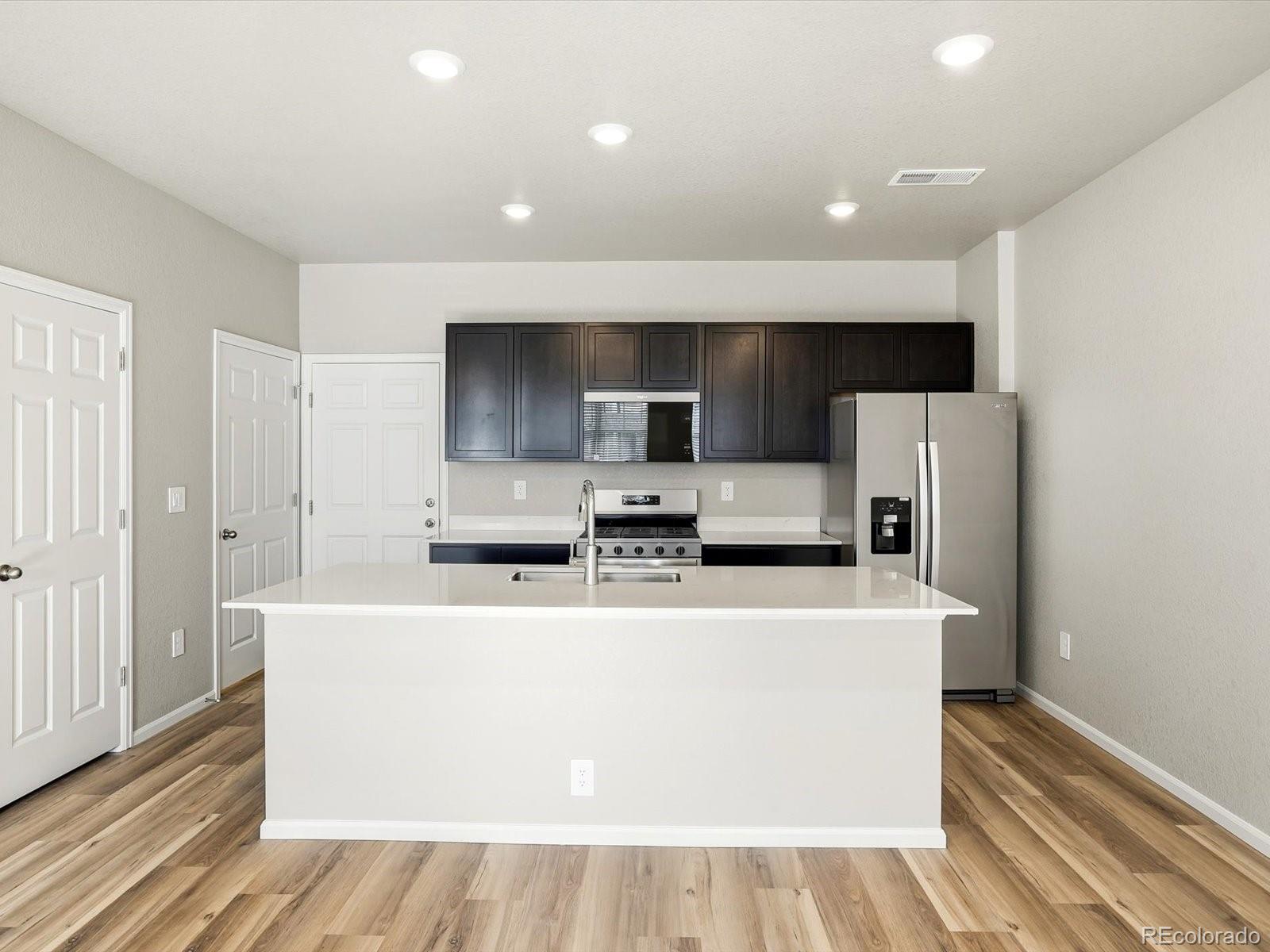 MLS Image #4 for 1596  riverplace drive,windsor, Colorado