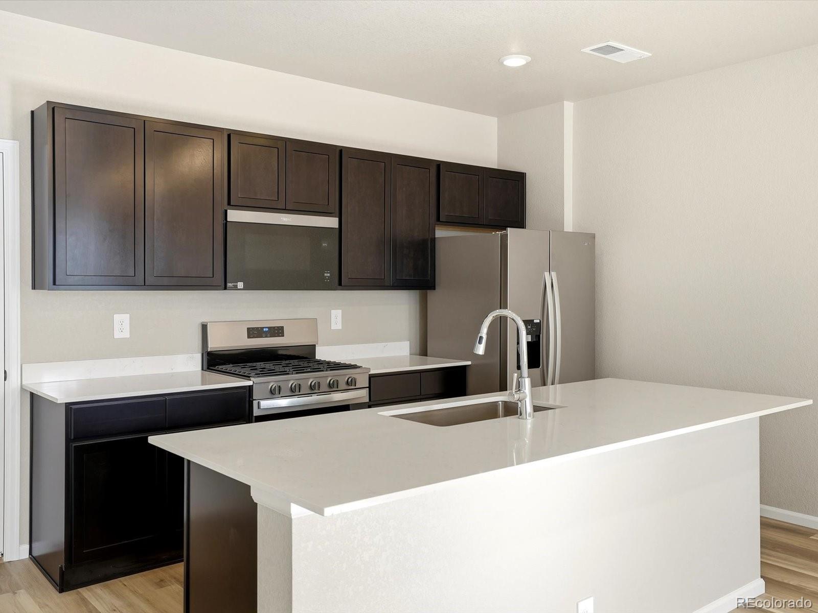 MLS Image #6 for 1596  riverplace drive,windsor, Colorado