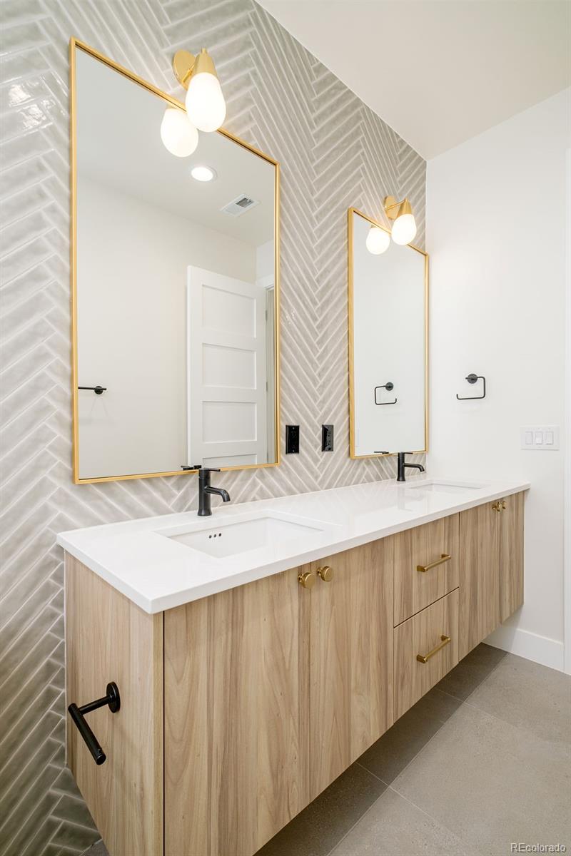 MLS Image #33 for 1074 s cook street,denver, Colorado
