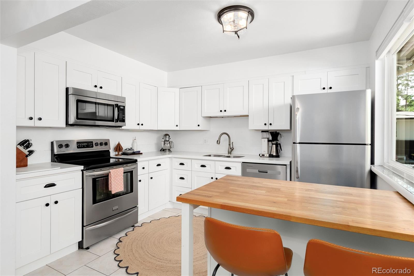MLS Image #11 for 7175 s penrose court,centennial, Colorado