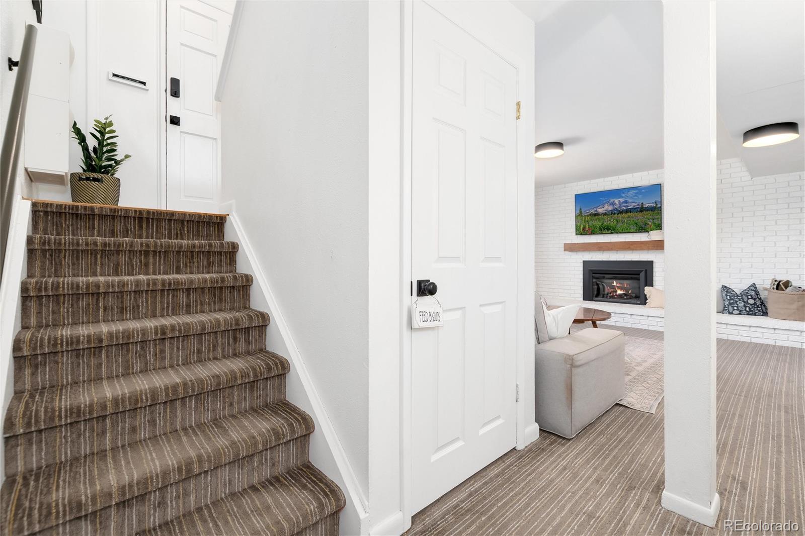 MLS Image #20 for 7175 s penrose court,centennial, Colorado