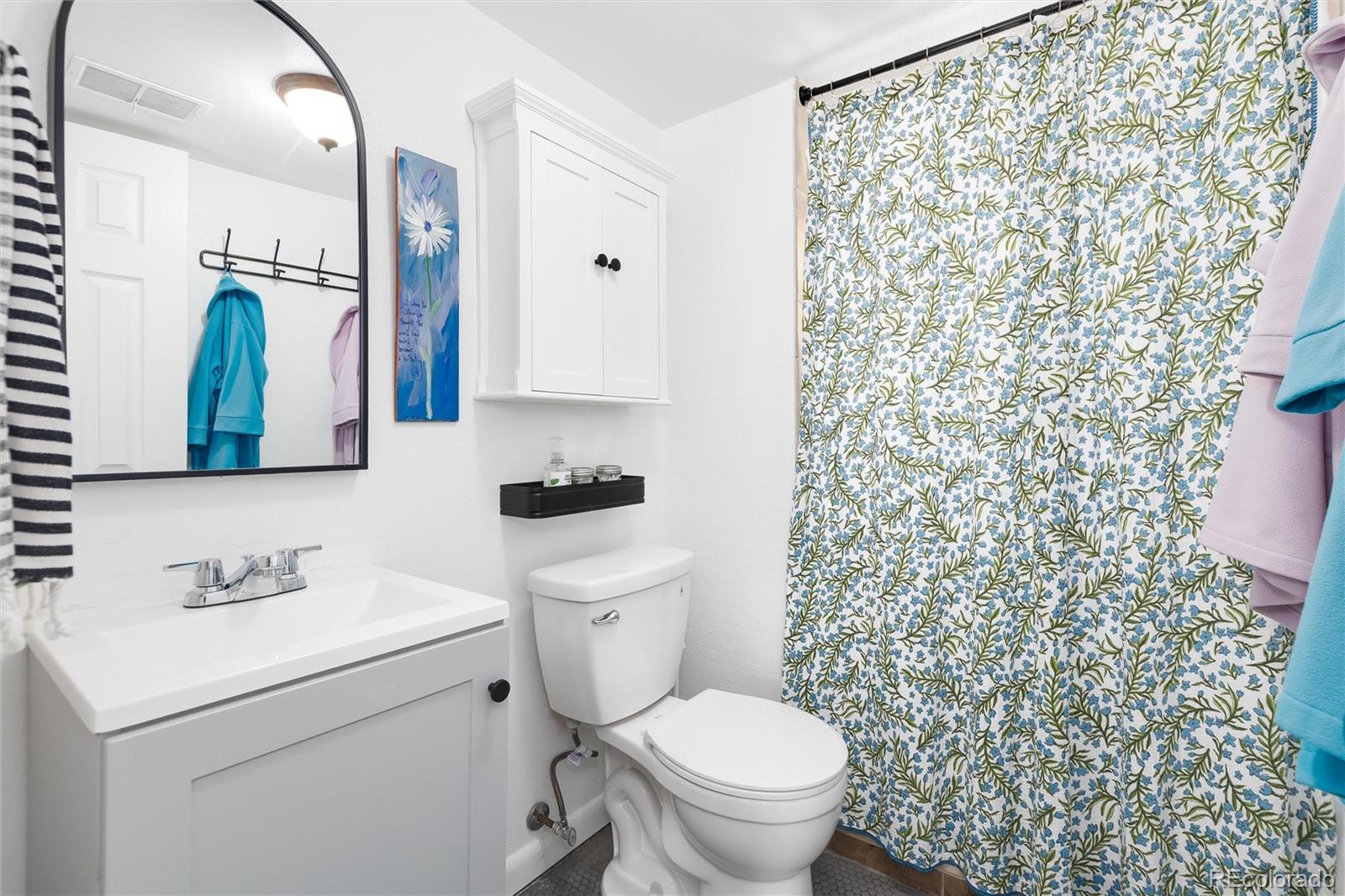 MLS Image #27 for 7175 s penrose court,centennial, Colorado