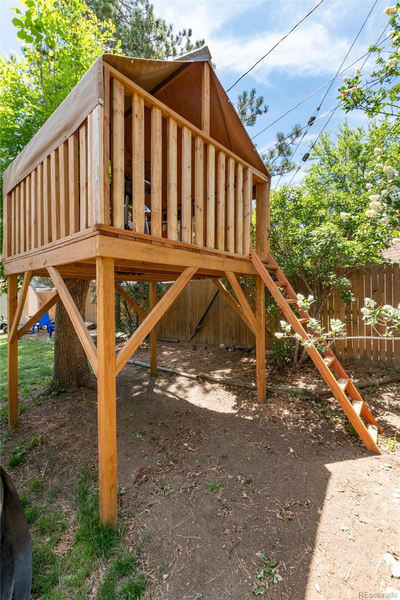 MLS Image #37 for 7175 s penrose court,centennial, Colorado