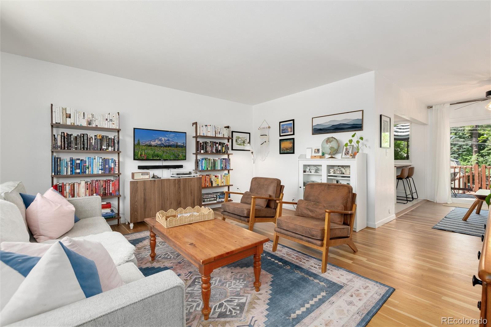 MLS Image #4 for 7175 s penrose court,centennial, Colorado