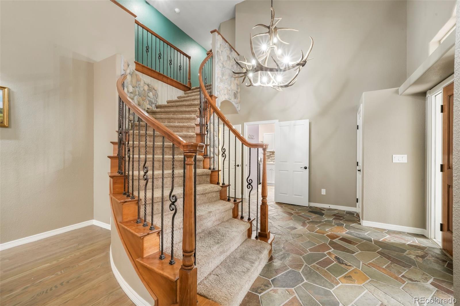 MLS Image #3 for 720  trumpeters court,monument, Colorado