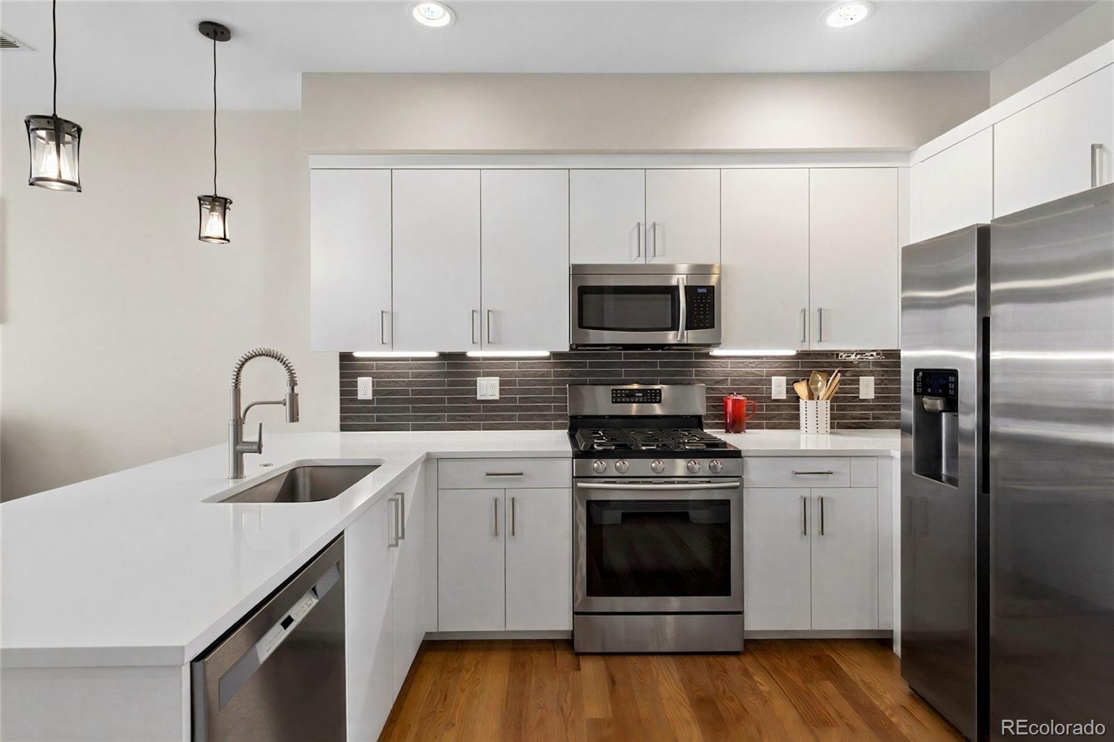 MLS Image #2 for 3245 w 17th avenue,denver, Colorado