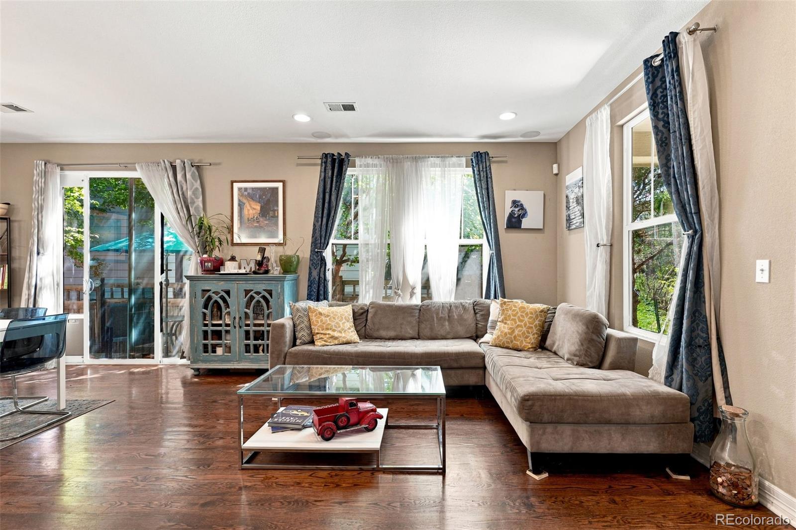 MLS Image #8 for 3480  valentia street ,denver, Colorado