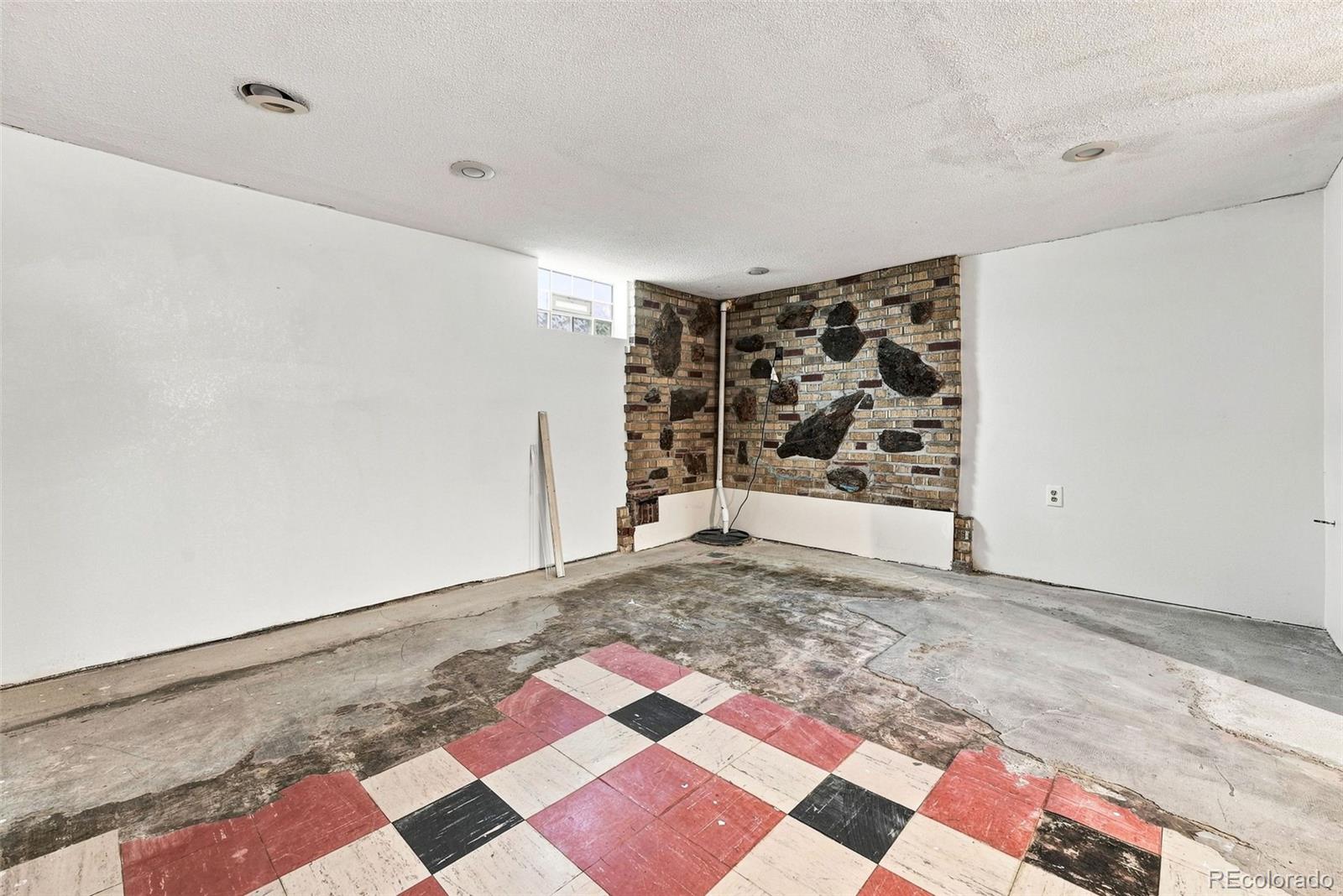 MLS Image #19 for 7630 w 24th avenue,lakewood, Colorado