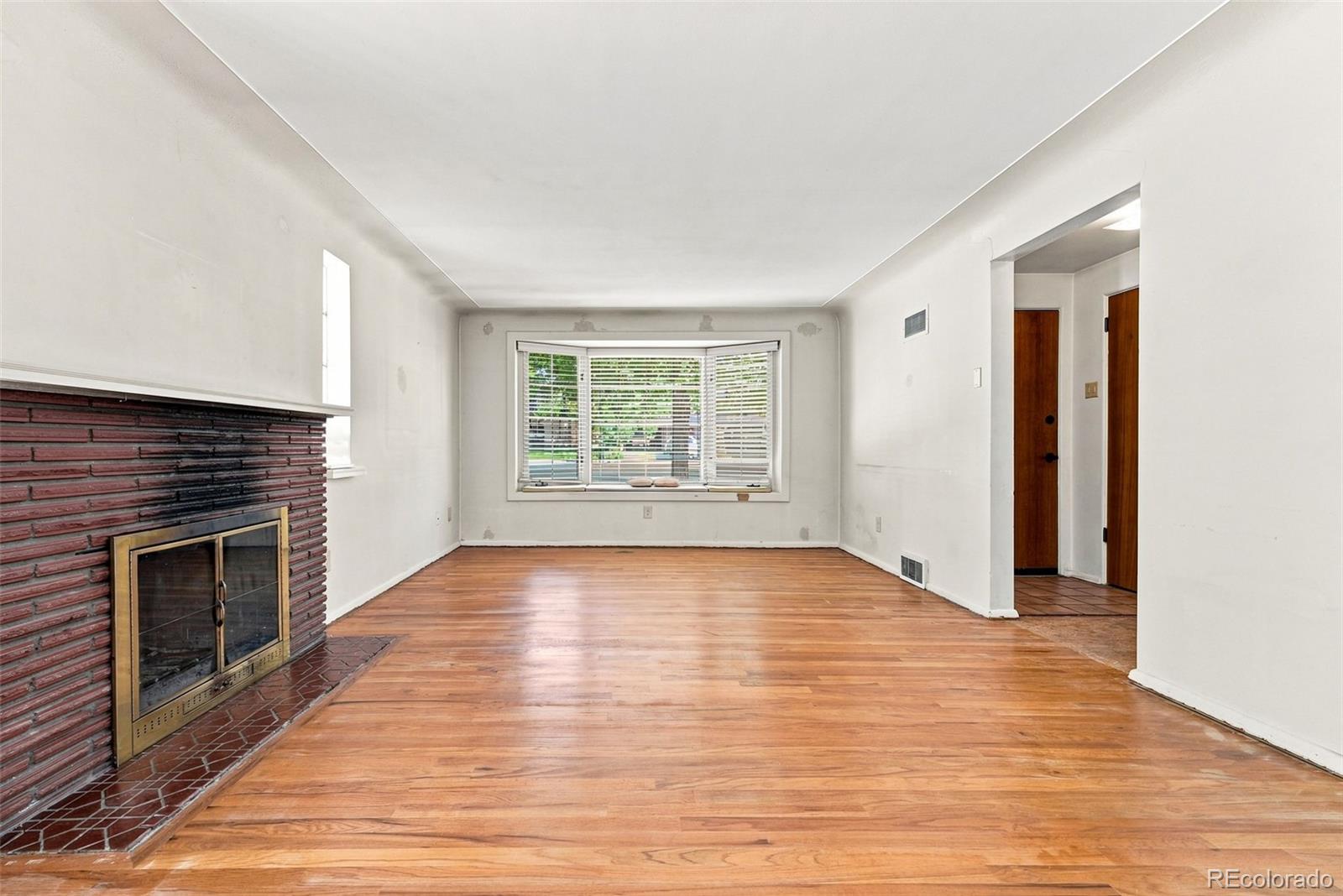MLS Image #3 for 7630 w 24th avenue,lakewood, Colorado