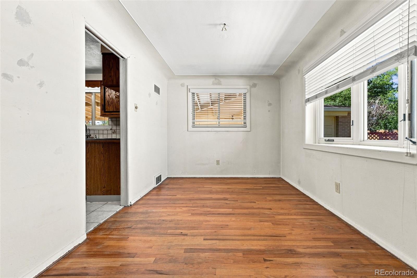 MLS Image #5 for 7630 w 24th avenue,lakewood, Colorado