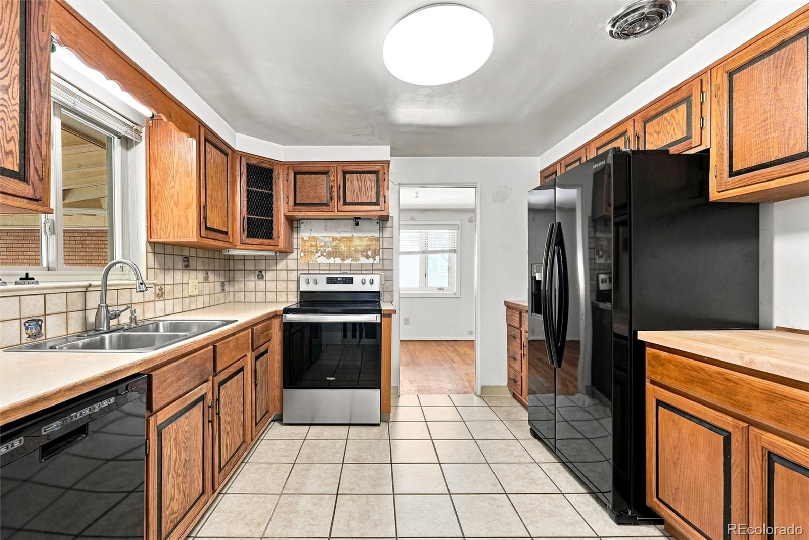 MLS Image #9 for 7630 w 24th avenue,lakewood, Colorado