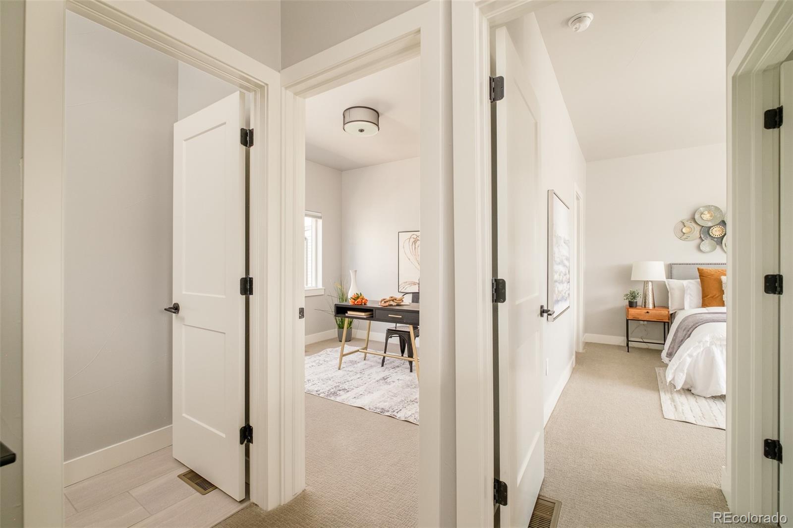 MLS Image #17 for 7035 e 38th avenue 2,denver, Colorado