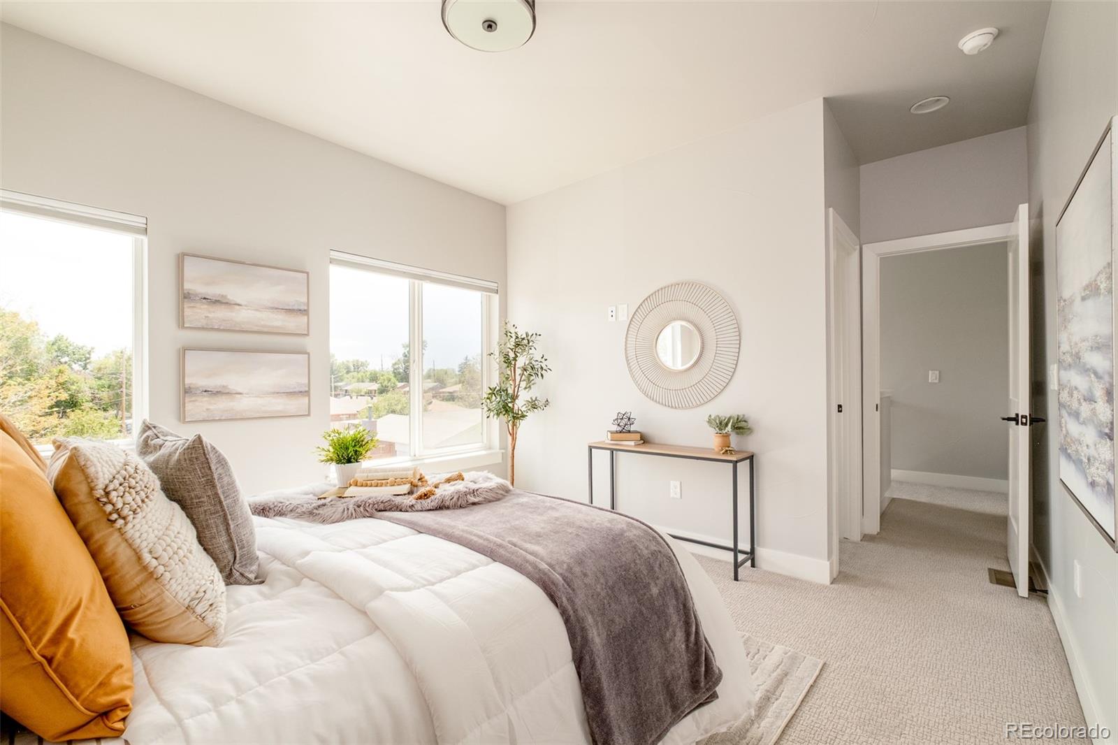 MLS Image #25 for 7035 e 38th avenue 2,denver, Colorado