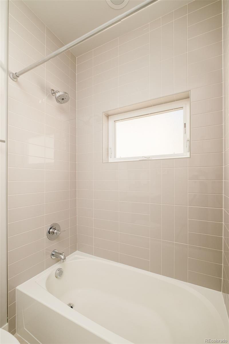 MLS Image #32 for 7035 e 38th avenue 2,denver, Colorado