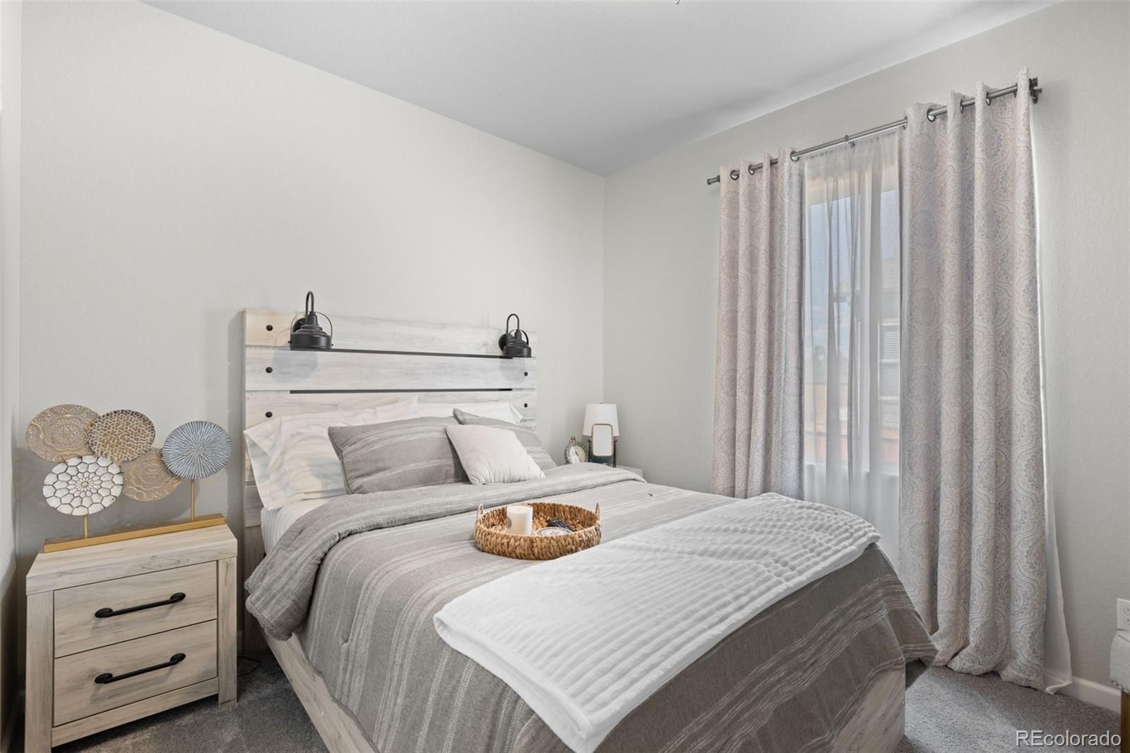 MLS Image #26 for 11955  olive street,denver, Colorado