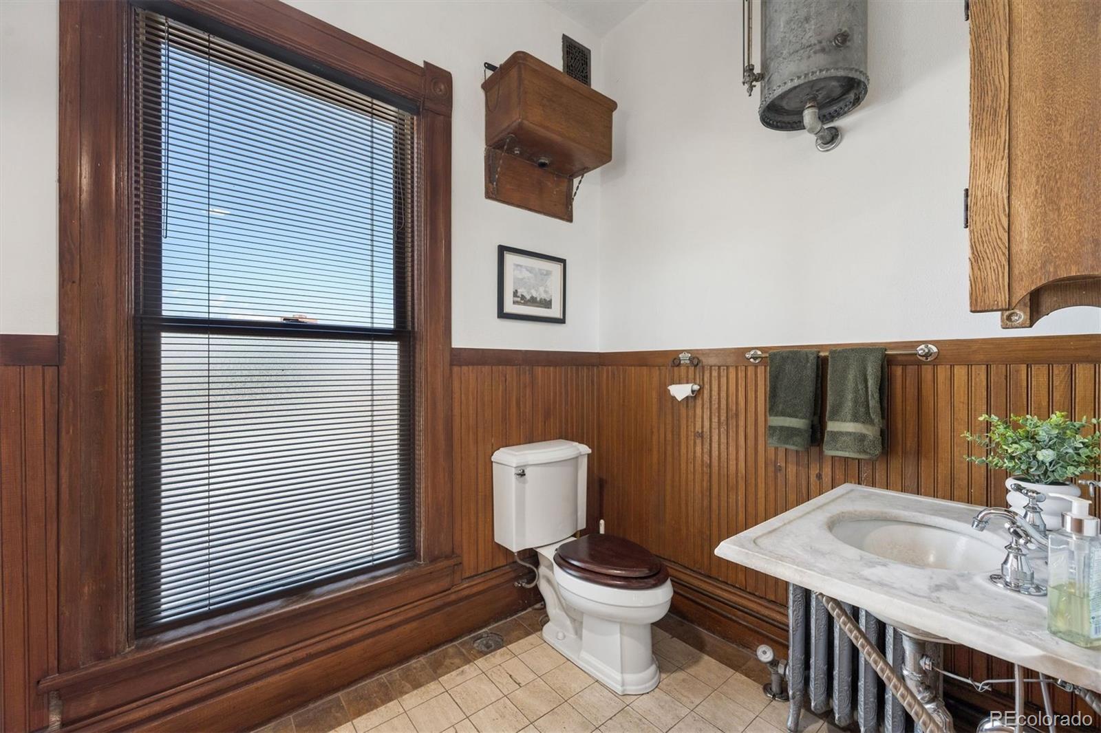 MLS Image #15 for 1650 n pennsylvania street,denver, Colorado