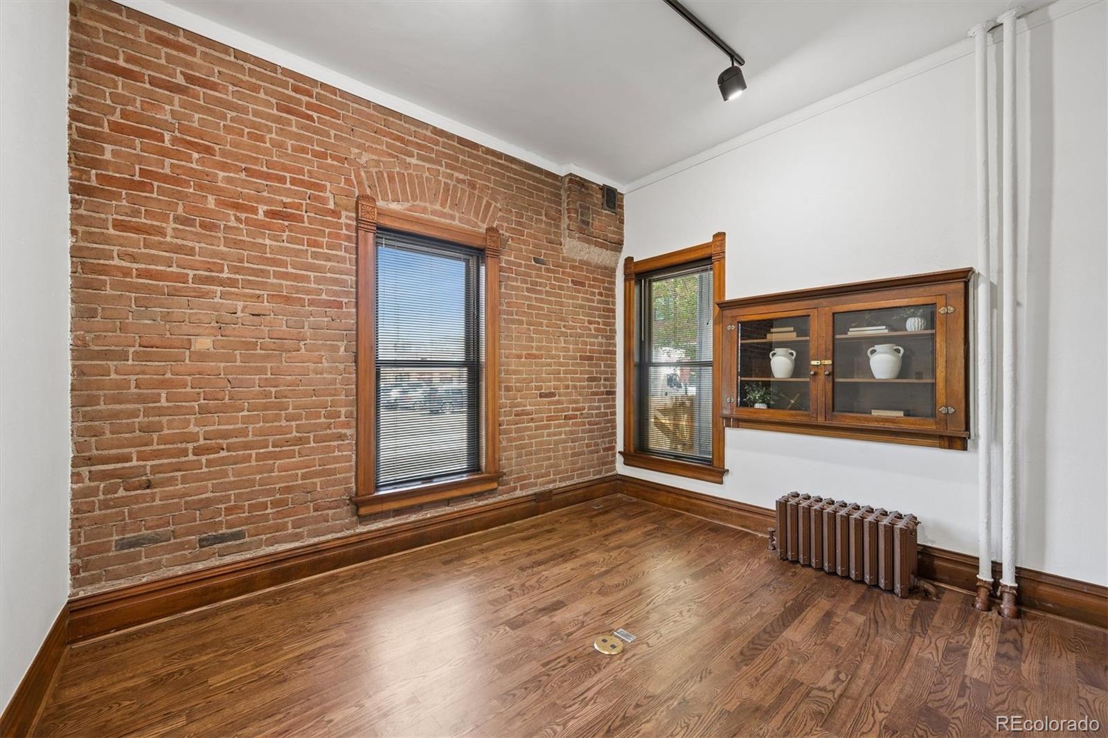 MLS Image #16 for 1650 n pennsylvania street,denver, Colorado