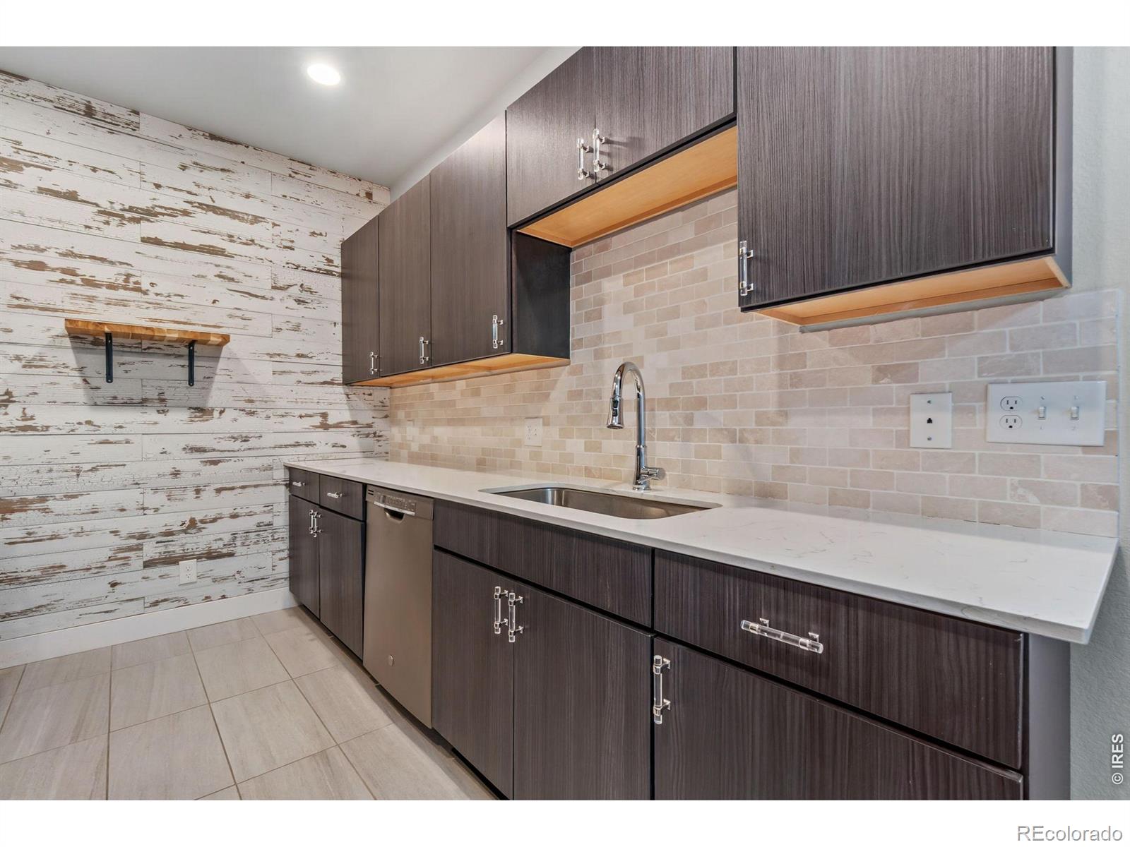 MLS Image #4 for 1401 w 85th avenue,denver, Colorado