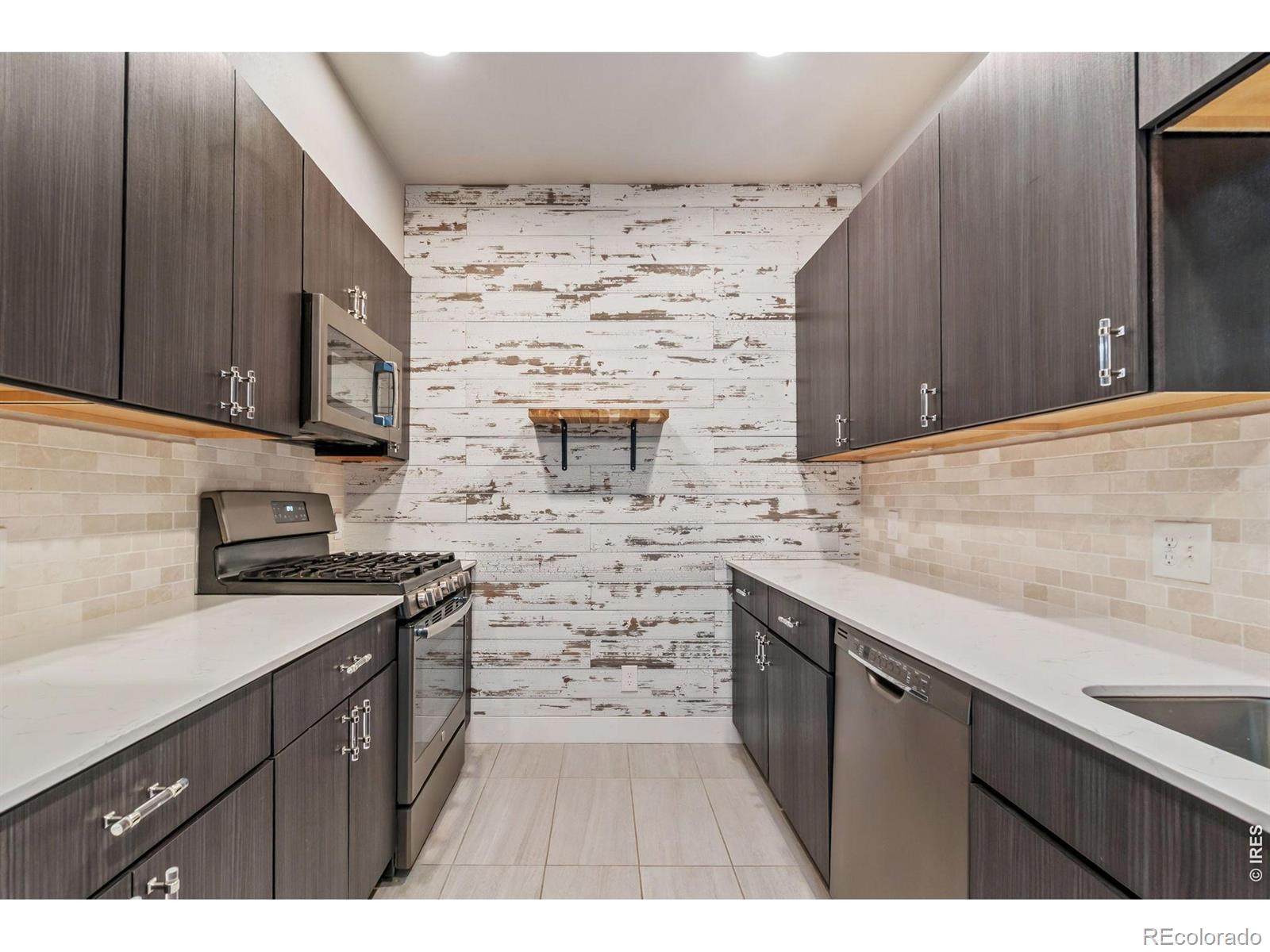 MLS Image #6 for 1401 w 85th avenue,denver, Colorado
