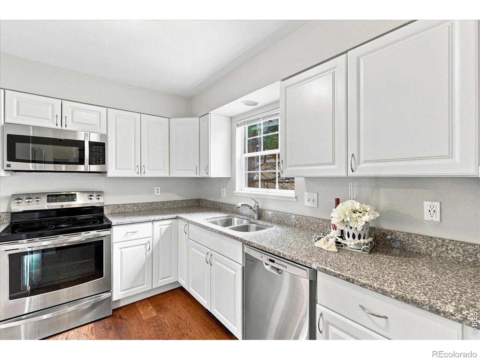 MLS Image #10 for 1300 w stuart street,fort collins, Colorado