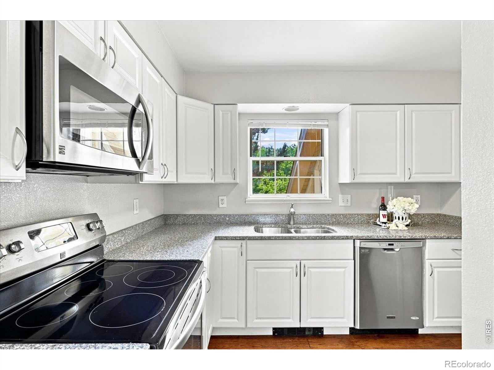 MLS Image #12 for 1300 w stuart street,fort collins, Colorado