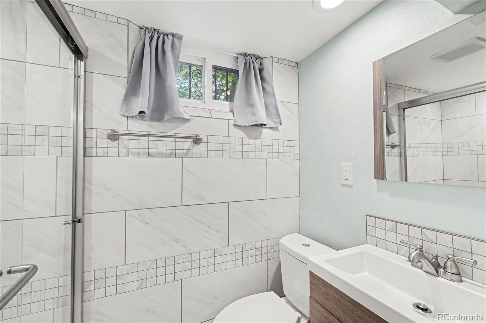 MLS Image #13 for 2395  pontiac street,denver, Colorado