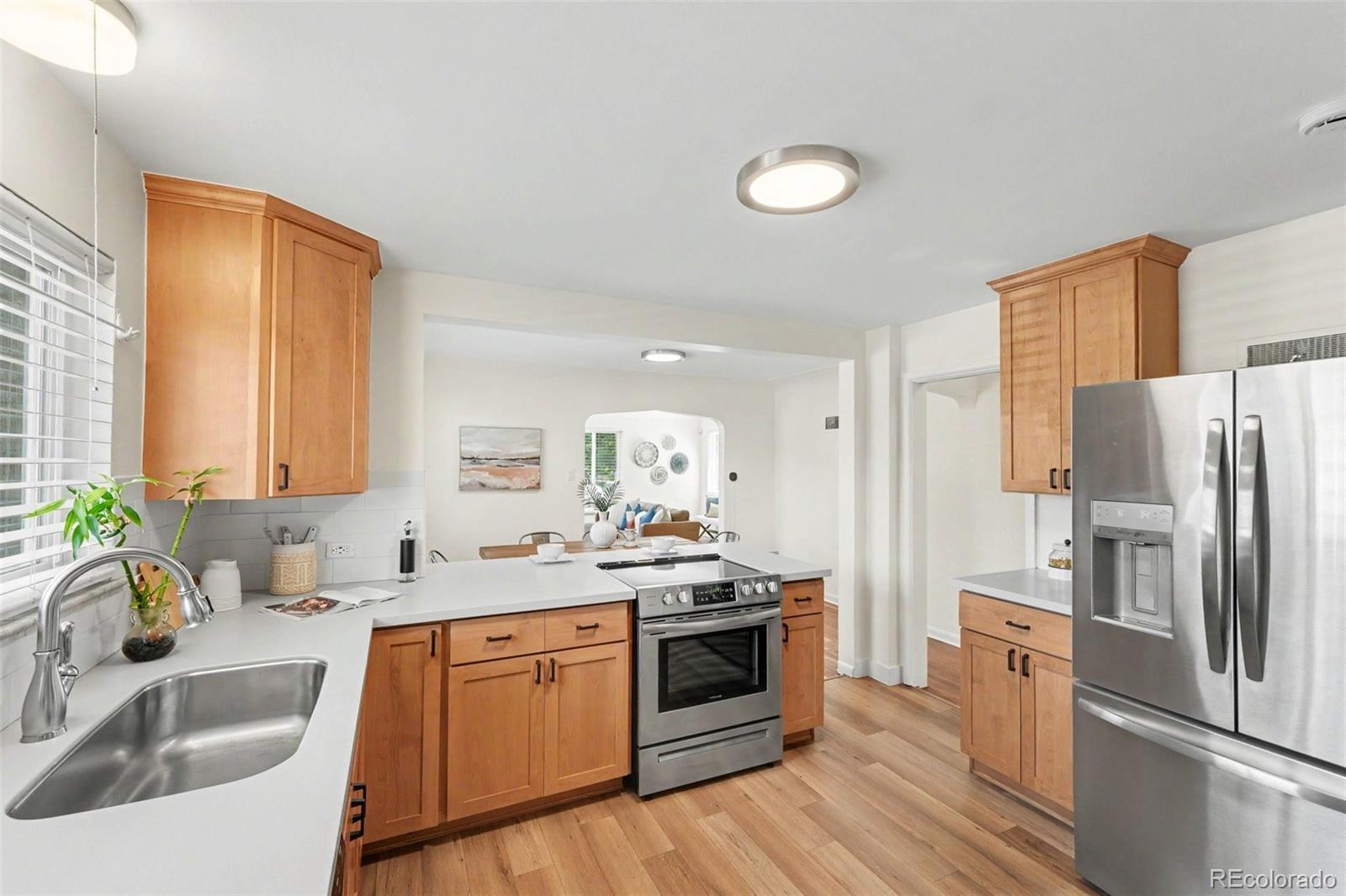 MLS Image #5 for 2395  pontiac street,denver, Colorado