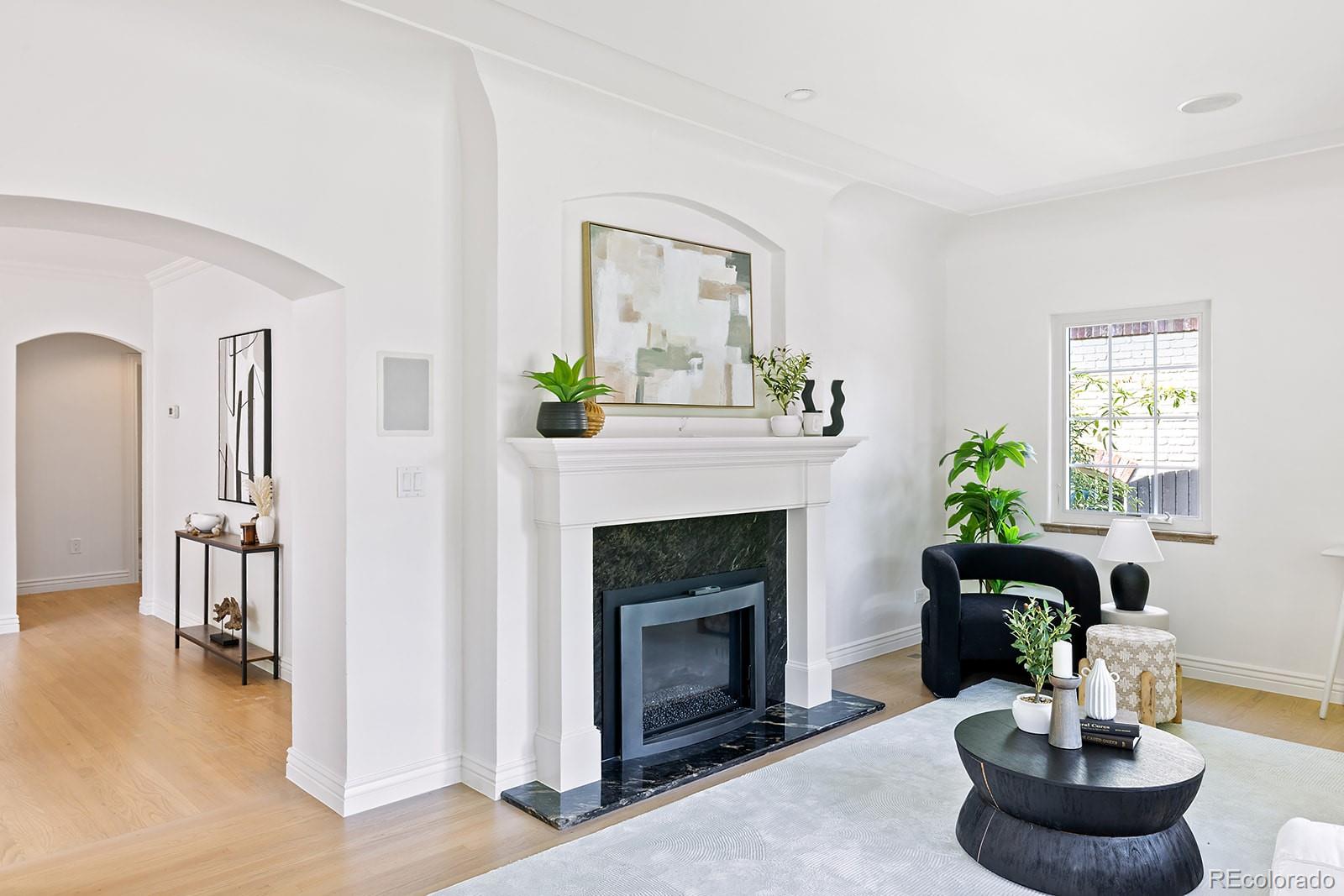 MLS Image #11 for 345  dahlia street,denver, Colorado
