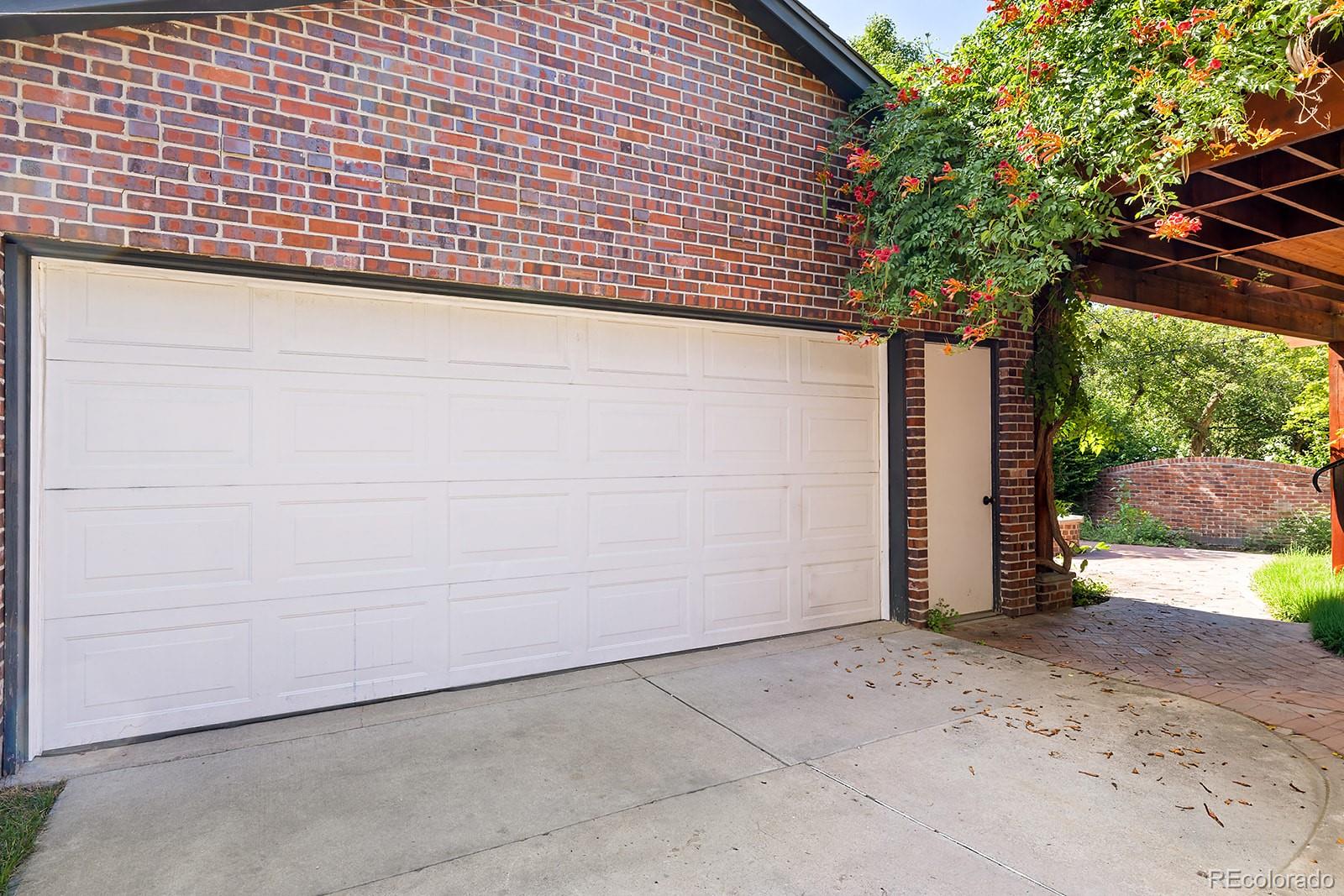 MLS Image #31 for 345  dahlia street,denver, Colorado