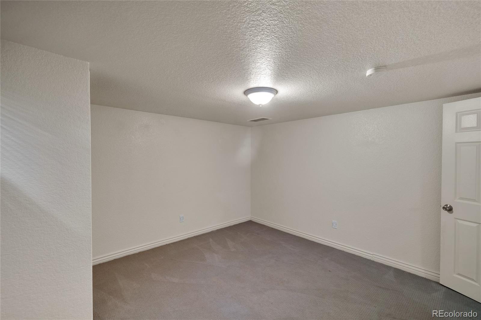 MLS Image #33 for 1977 s newton ,lakewood, Colorado