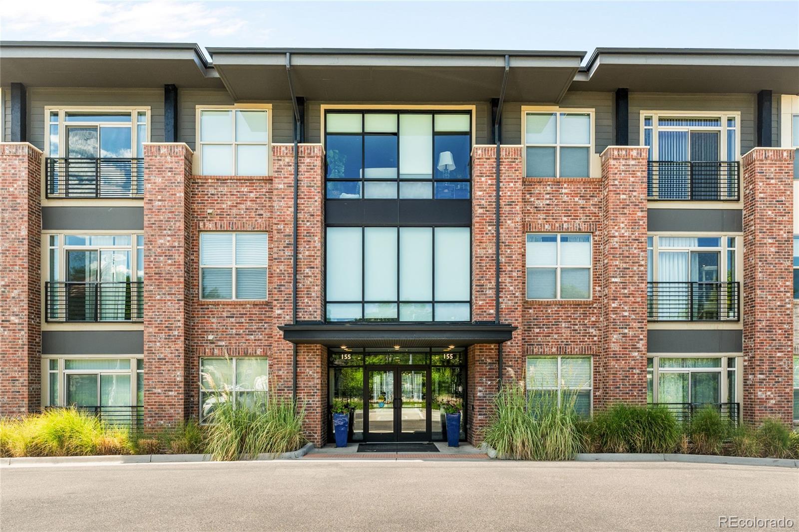 MLS Image #0 for 155 s monaco street parkway 208,denver, Colorado