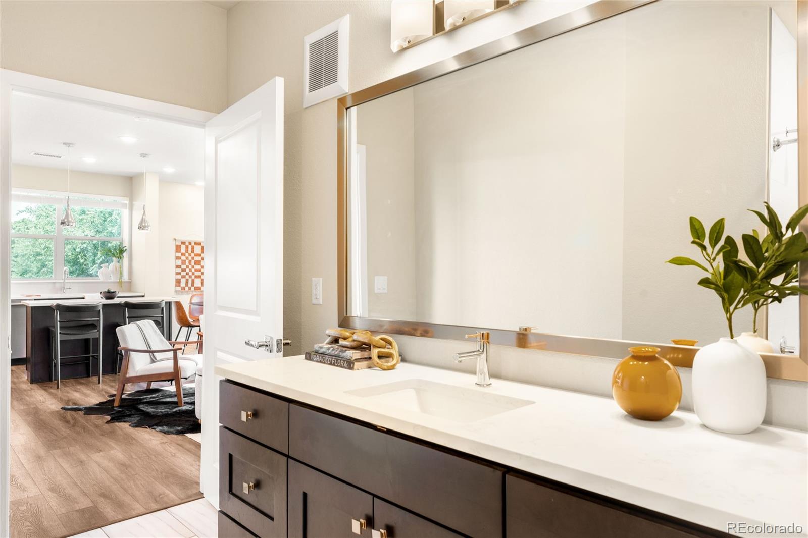 MLS Image #23 for 155 s monaco street parkway 208,denver, Colorado