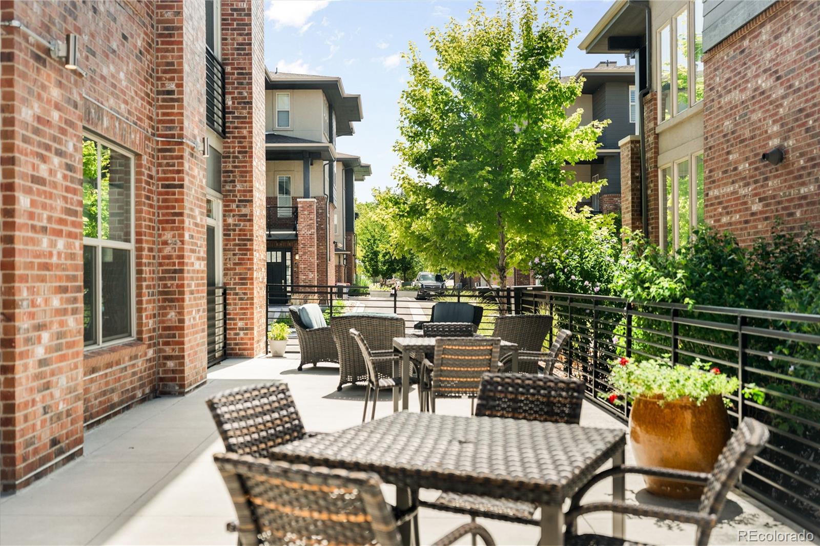 MLS Image #27 for 155 s monaco street parkway 208,denver, Colorado