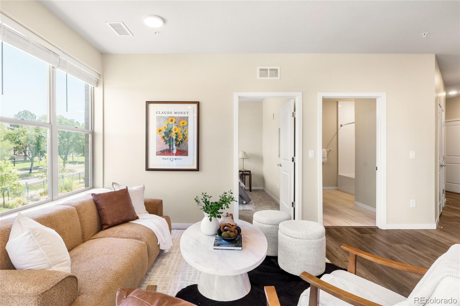 MLS Image #5 for 155 s monaco street parkway 208,denver, Colorado