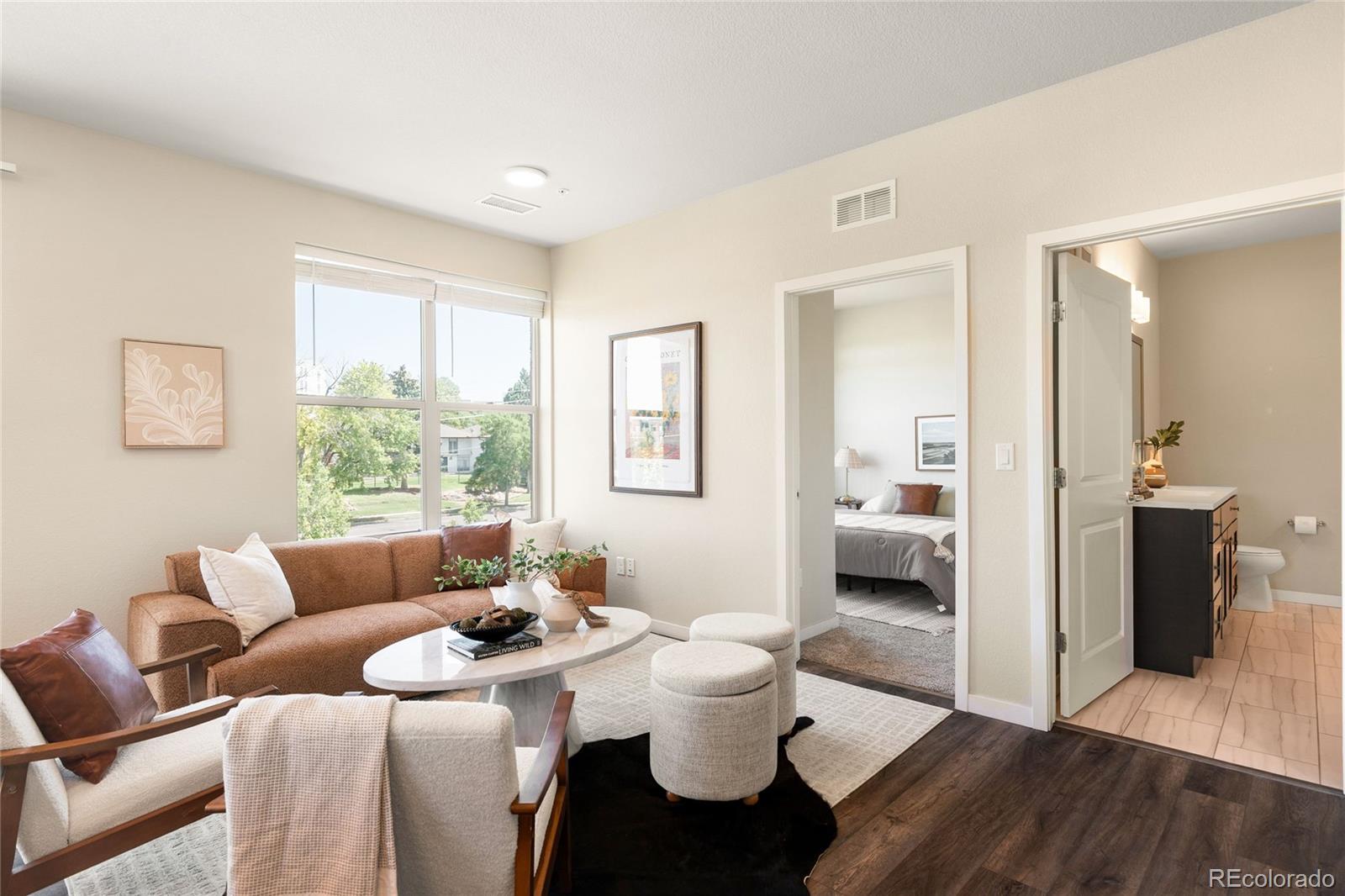 MLS Image #6 for 155 s monaco street parkway 208,denver, Colorado