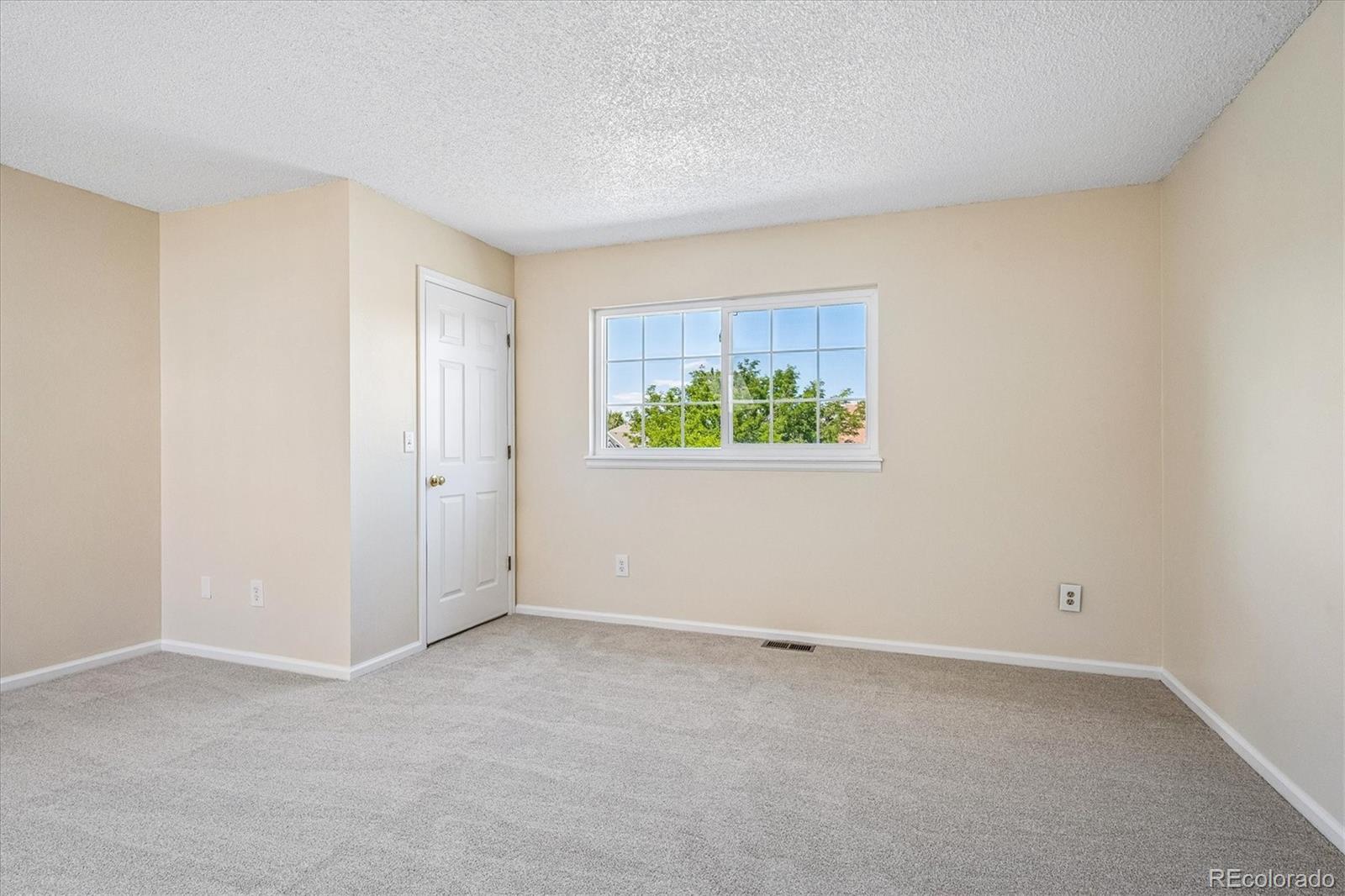 MLS Image #14 for 4044 s carson street,aurora, Colorado