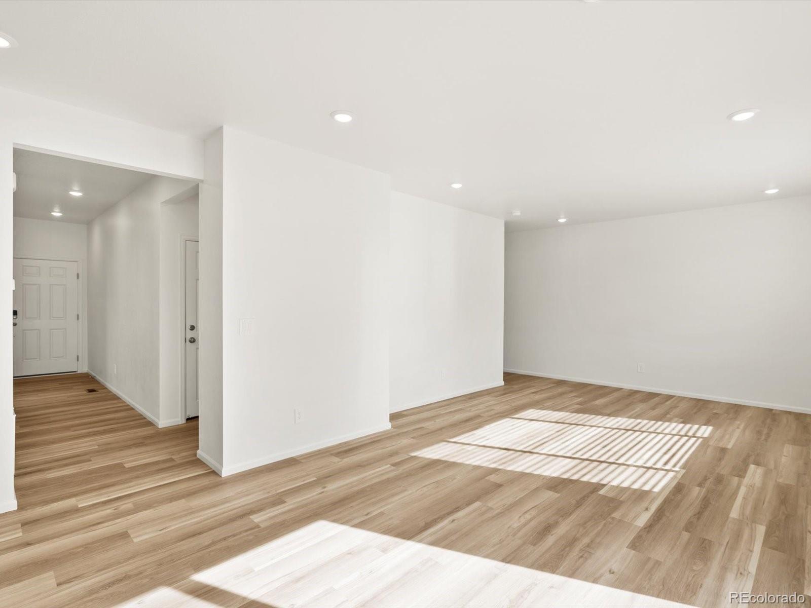 MLS Image #11 for 4634  rabbitbrush street,johnstown, Colorado
