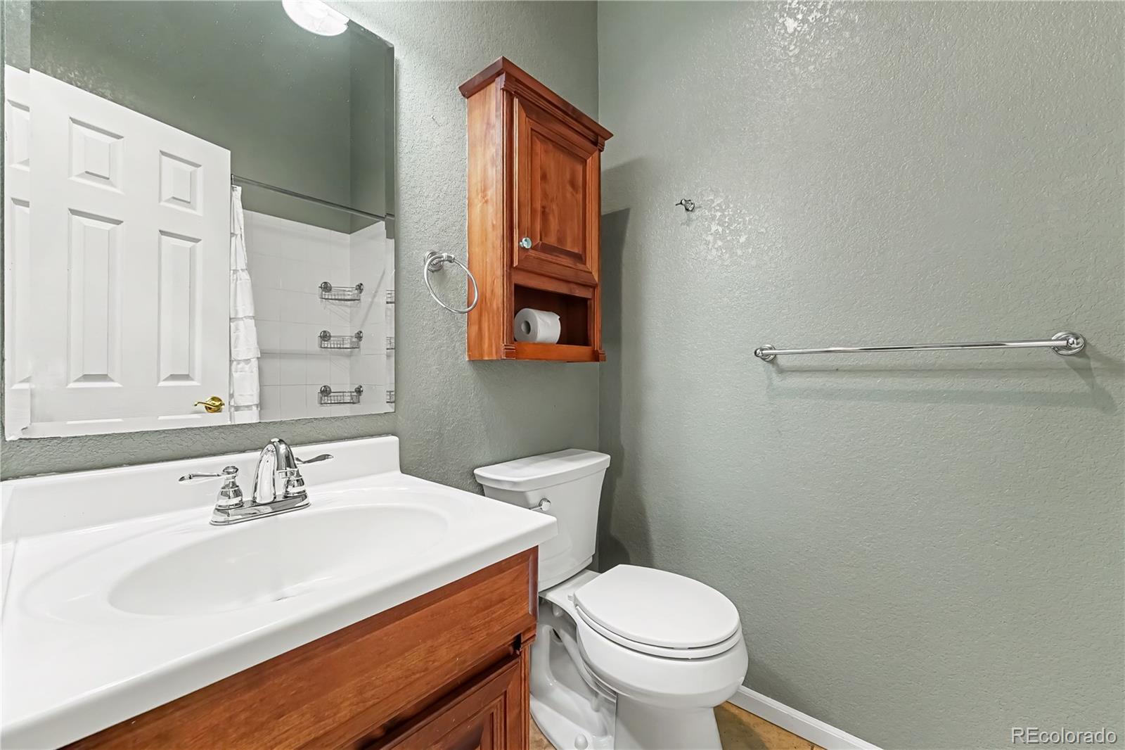 MLS Image #11 for 14306 e temple place,aurora, Colorado