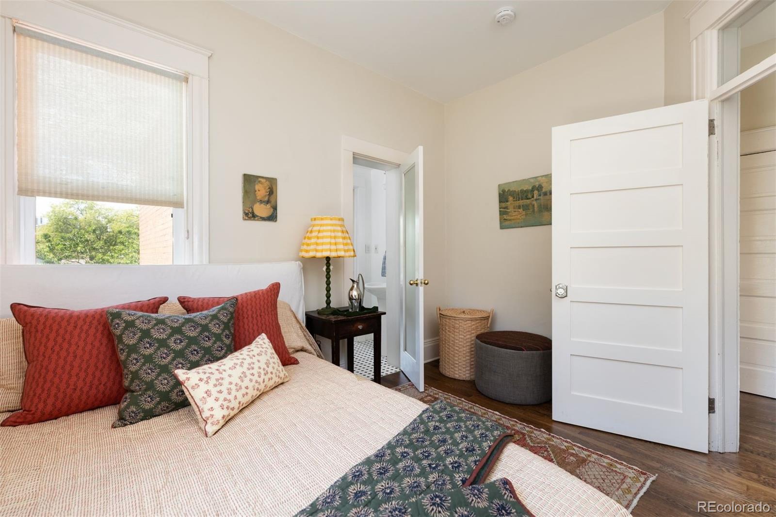 MLS Image #29 for 2235 n emerson street,denver, Colorado